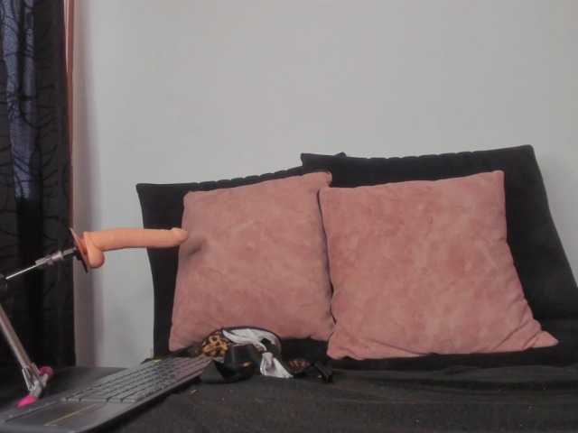 dayra-angels live cam on BongaCams