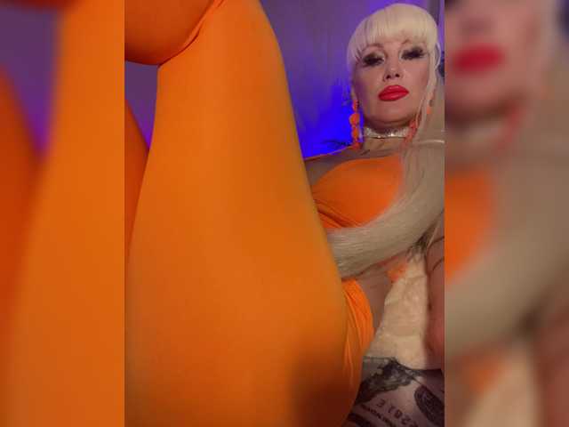 Marta80a live cam on BongaCams