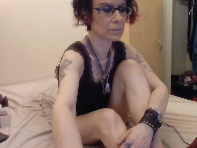 empress-lillith live cam on BongaCams