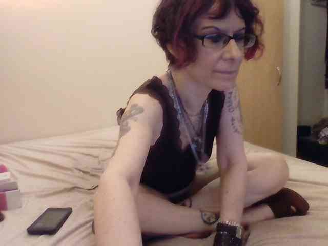 EmpressLilith webcam