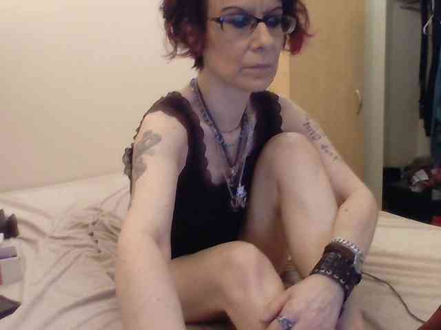 EmpressLilith webcam