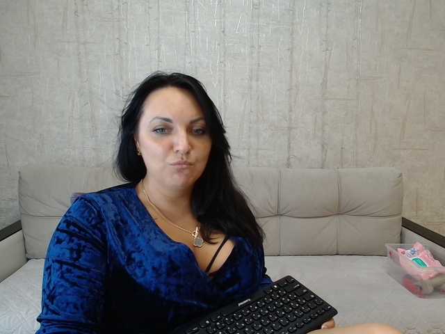 AngelinaCute live cam on BongaCams
