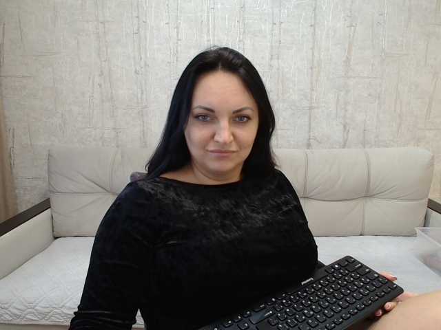 _verrra_ live cam preview