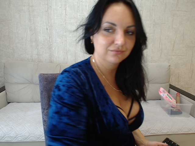 AngelinaCute