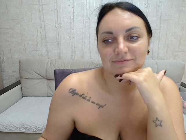 AngelinaCute live cam on BongaCams