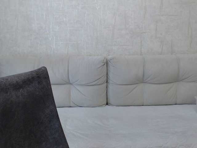 AngelinaCute's BongaCams show and profile