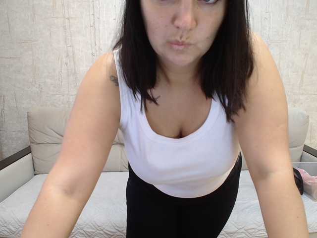 _verrra_ live cam preview