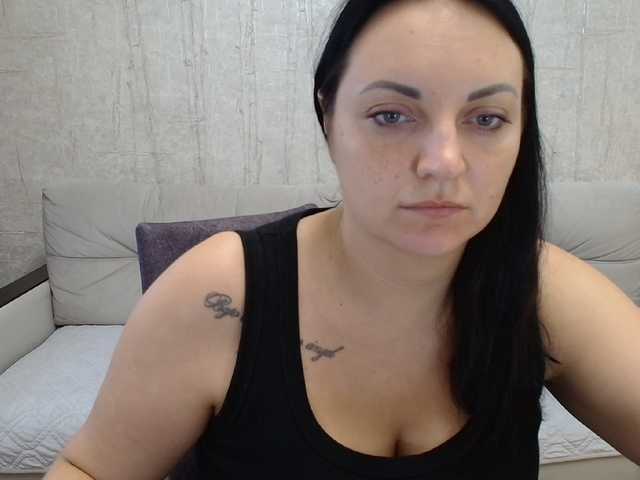 AngelinaCute live cam on BongaCams