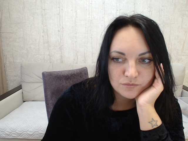 _verrra_ live cam preview