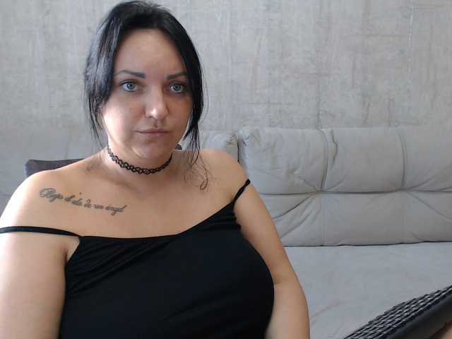 AngelinaCute live cam on BongaCams