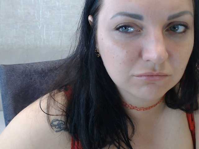 AngelinaCute