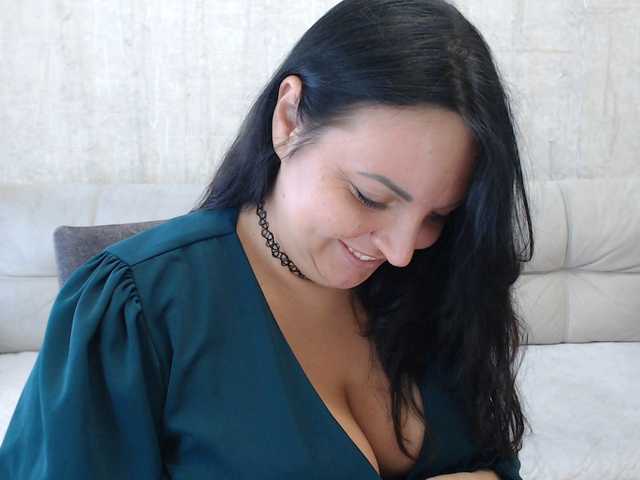 AngelinaCute live cam on BongaCams