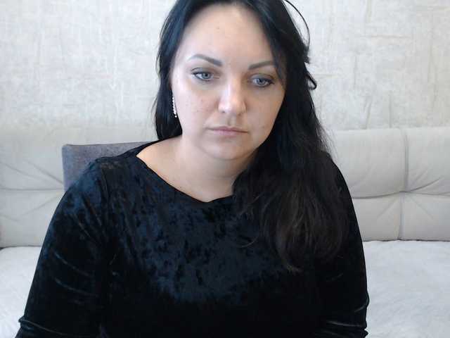 AngelinaCute