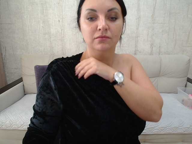 AngelinaCute