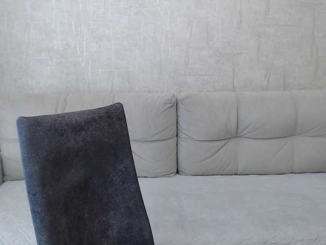  AngelinaCute chat room