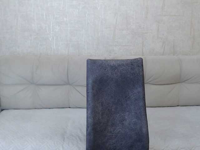 AngelinaCute's BongaCams show and profile