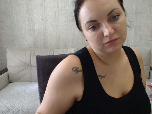 AngelinaCute live cam on BongaCams