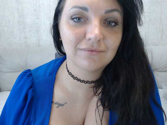 AngelinaCute live cam on BongaCams