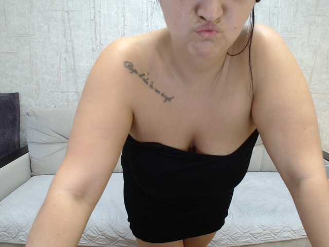 AngelinaCute