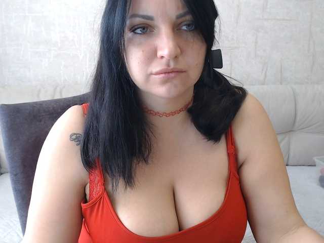 AngelinaCute