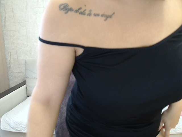 AngelinaCute