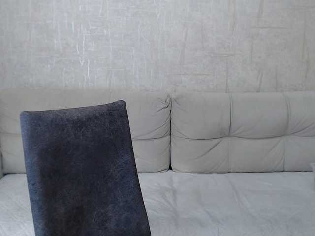  AngelinaCute chat room