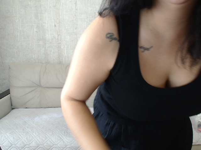 AngelinaCute