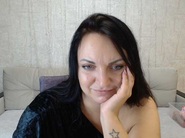 AngelinaCute live cam on BongaCams