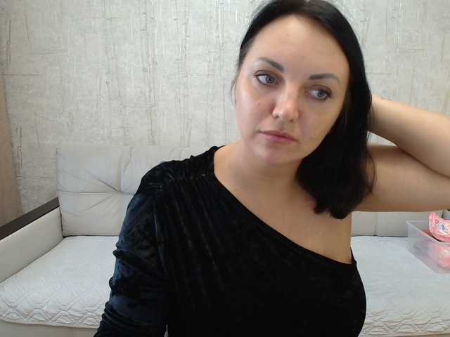 _verrra_ live cam preview