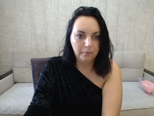 AngelinaCute live cam on BongaCams