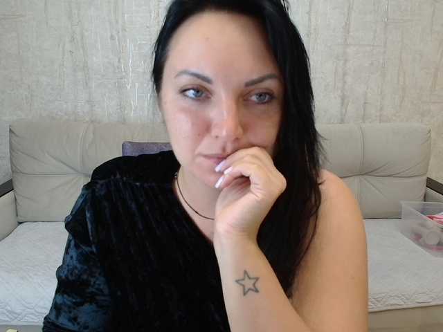 AngelinaCute live cam on BongaCams