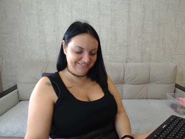 AngelinaCute live cam on BongaCams