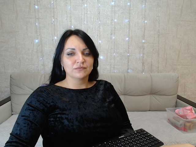 AngelinaCute live cam on BongaCams