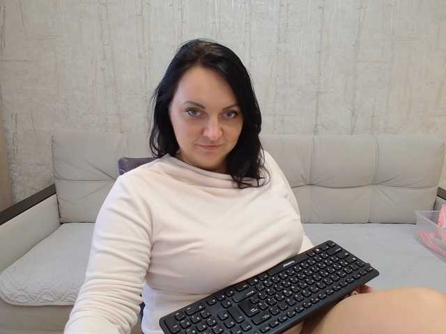 _verrra_ live cam preview