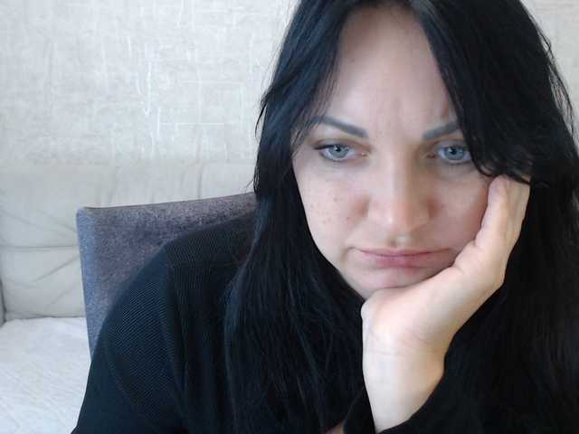 AngelinaCute's BongaCams show and profile