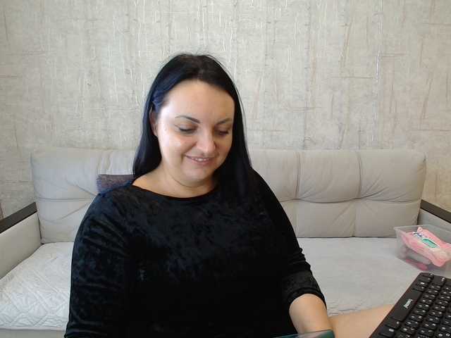 AngelinaCute