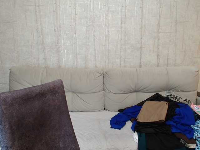 AngelinaCute live webcam show