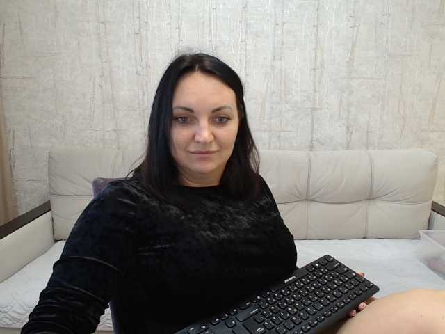 AngelinaCute live cam on BongaCams