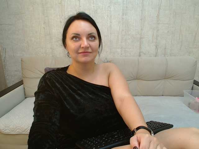AngelinaCute live cam on BongaCams