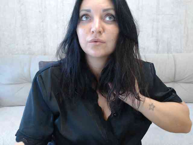 JenniferTheChic webcam