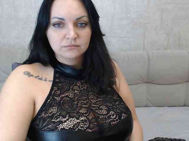 JenniferTheChic webcam