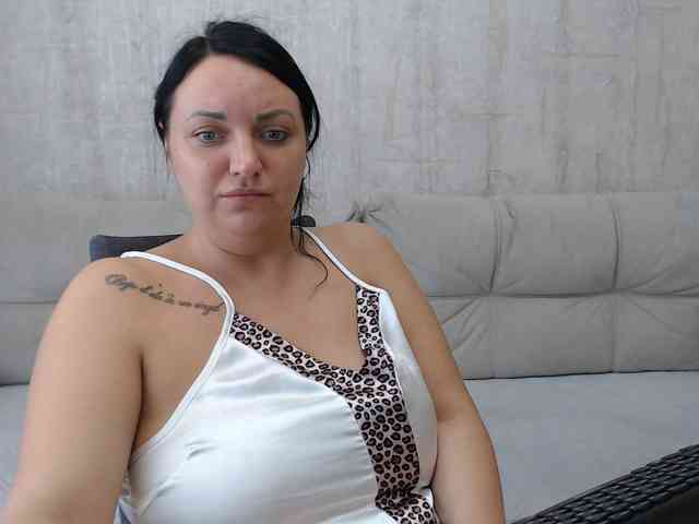 JenniferTheChic webcam