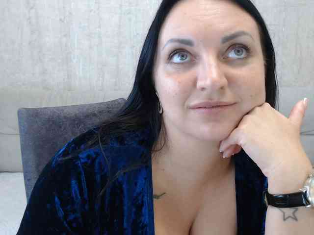 JenniferTheChic webcam