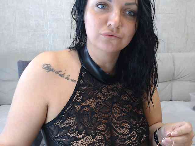 JenniferTheChic webcam