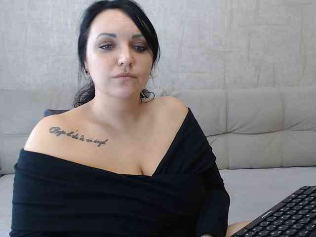 JenniferTheChic webcam