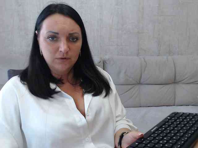 JenniferTheChic webcam