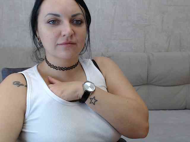 JenniferTheChic webcam