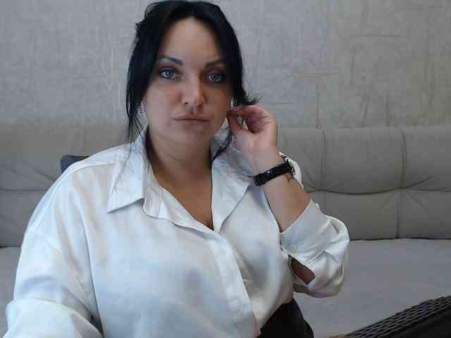 JenniferTheChic webcam