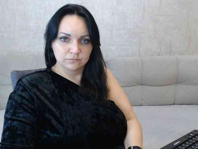 JenniferTheChic webcam