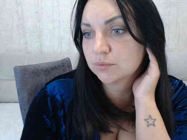 JenniferTheChic webcam